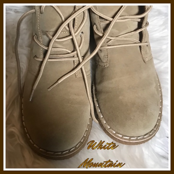 Shoes - Suede Desert boots (ladies)
